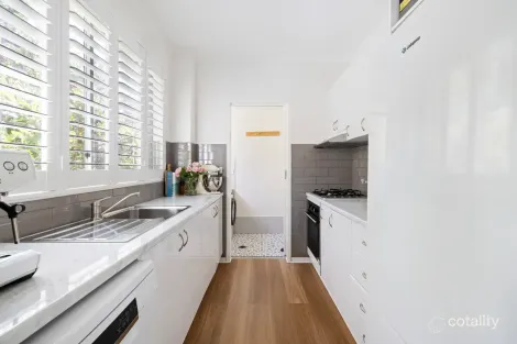 Property photo of 12/77 Pacific Parade Dee Why NSW 2099