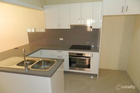 2/83 Harris St, Fairfield, NSW 2165