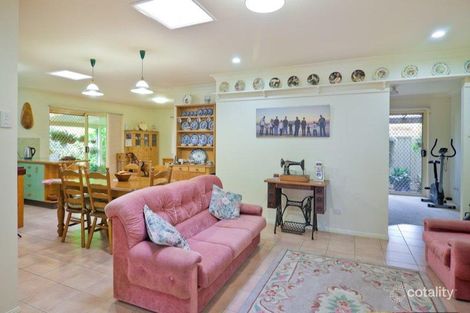Property photo of 8 Brolga Avenue Kallangur QLD 4503