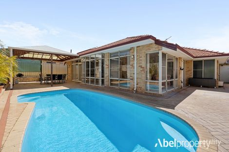 32 Wakeley Way, Duncraig, WA 6023
