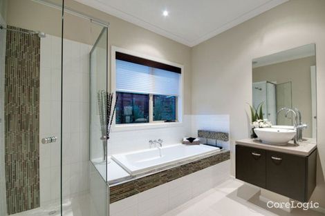 Property photo of 11 Starlight Gardens Epping VIC 3076