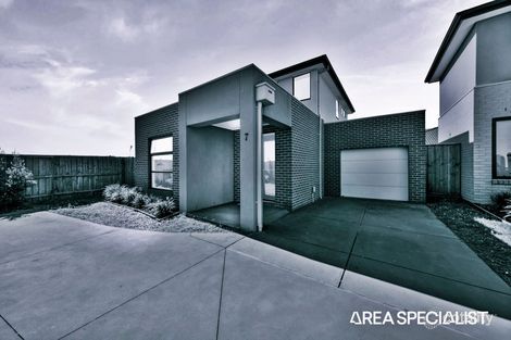 Property photo of 7 Rembrandt Court Pakenham VIC 3810