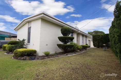 Property photo of 74 Ripplebrook Drive Broadmeadows VIC 3047