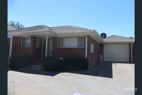 2/24 NISBETT ST, RESERVOIR, VIC 3073