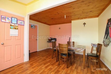 Property photo of 61 Pink Lake Road Nulsen WA 6450