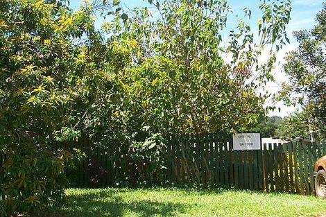 3 Wattle Cl, Yungaburra, QLD 4884