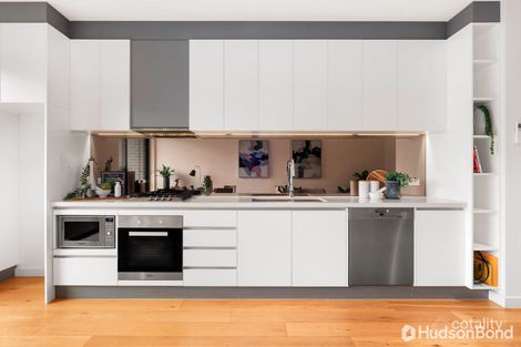 302/3 Thiele Ct, Blackburn, VIC 3130