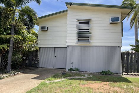 11 De Castella Dr, Moranbah, QLD 4744