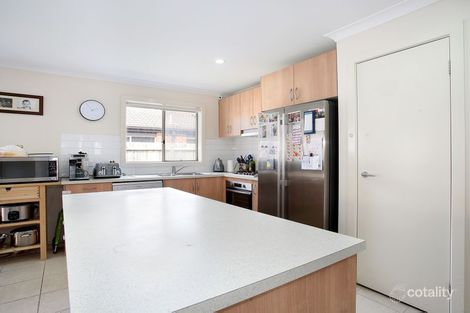 Property photo of 47 Melissa Way Pakenham VIC 3810