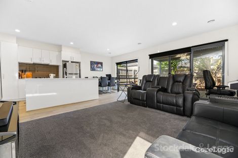 Property photo of 23 Denistoun Crescent Cranbourne VIC 3977