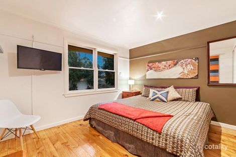 Property photo of 111 Boldrewood Parade Reservoir VIC 3073