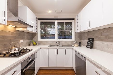 Property photo of 2/14-16 Masons Road Blackburn VIC 3130