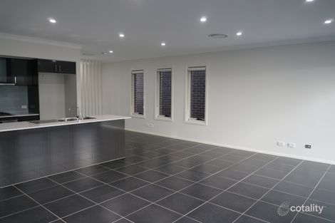 Property photo of 37 Clubside Drive Norwest NSW 2153