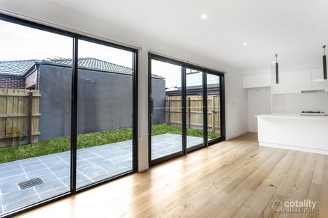 Property photo of 3/132 Cooper Street Essendon VIC 3040