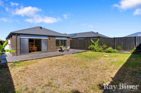 111 Carroll Lane, Greenvale, VIC 3059