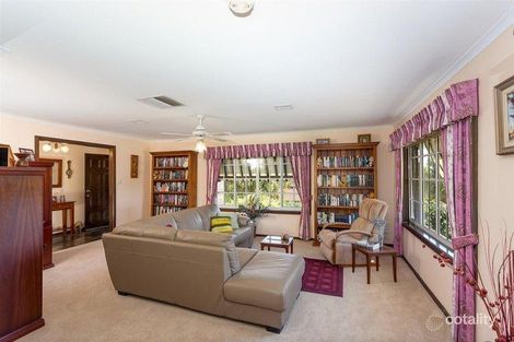 Property photo of 3 McCoullough Drive Tolland NSW 2650