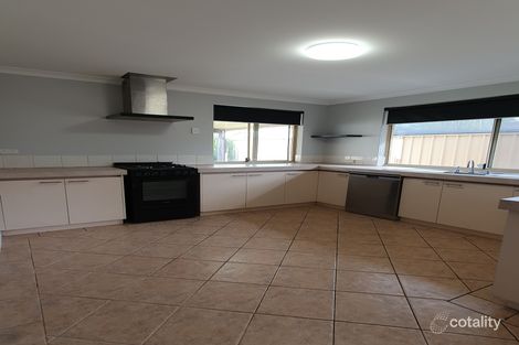 Property photo of 10 Wagtail Brace Eaton WA 6232