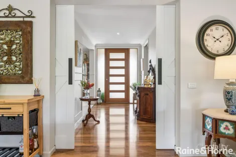Property photo of 194 Panorama Drive Gisborne VIC 3437