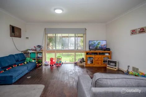 Property photo of 39 Doorigo Road Armadale WA 6112