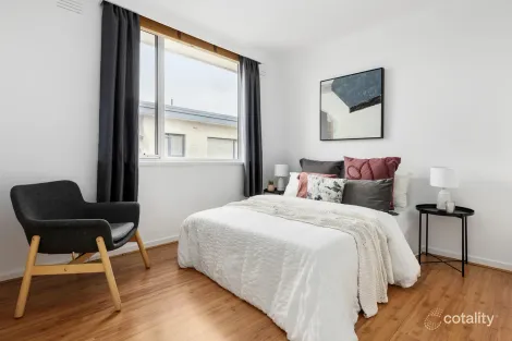 Property photo of 9/11 Herbert Street St Kilda VIC 3182