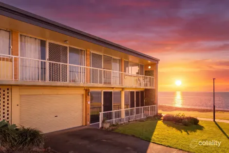 Property photo of 7/40 Prince Edward Parade Redcliffe QLD 4020