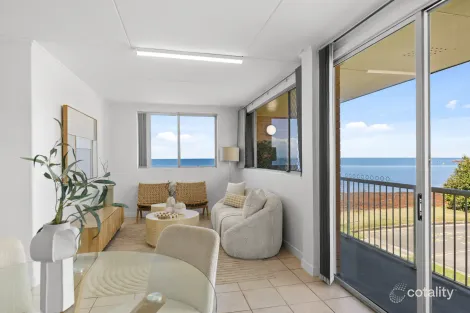 Property photo of 7/40 Prince Edward Parade Redcliffe QLD 4020