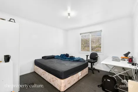 Property photo of 54 Alexander Street Sandy Bay TAS 7005