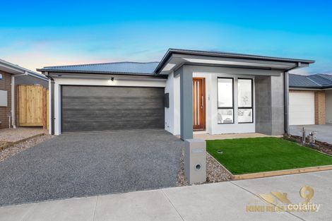 Property photo of 7 Manresh Mews Fraser Rise VIC 3336
