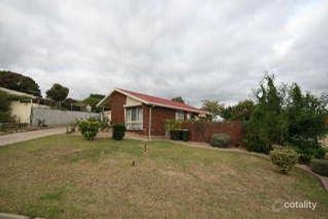12 Medway St, Hallett Cove, SA 5158