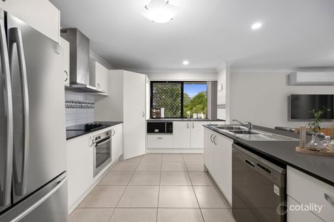 Property photo of 2 Kingsburgh Street Raceview QLD 4305