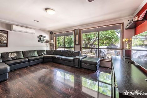Property photo of 1/13 Toolern Street Melton South VIC 3338