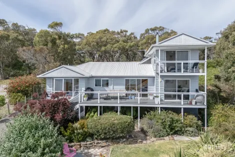 Property photo of 173 Gardners Road Greens Beach TAS 7270