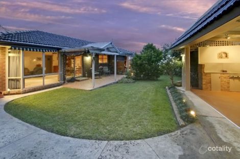 Property photo of 14 Markhill Place Knoxfield VIC 3180
