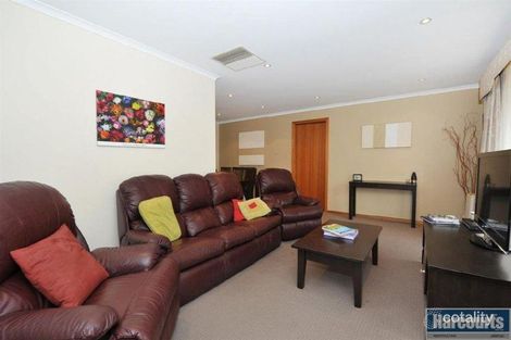 Property photo of 11 Sheoak Crescent Aberfoyle Park SA 5159