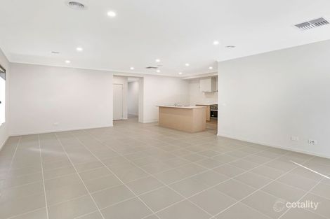 Property photo of 7 Kittyhawk Road Point Cook VIC 3030