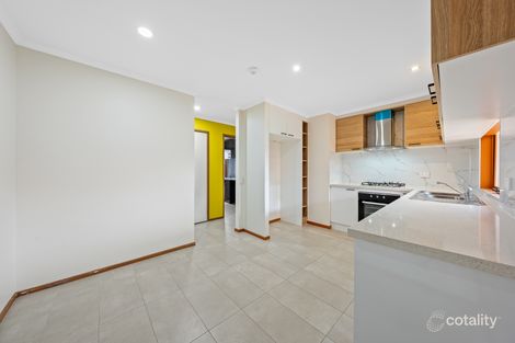 Property photo of 1/5 Yaltara Close Cranbourne West VIC 3977