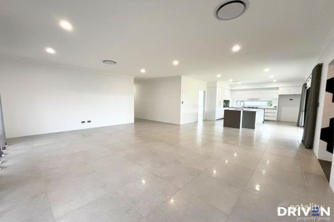 Property photo of 5 Huxley Drive The Vines WA 6069