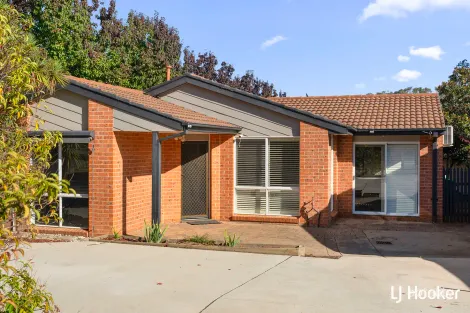 Property photo of 9 Bamir Square Ngunnawal ACT 2913