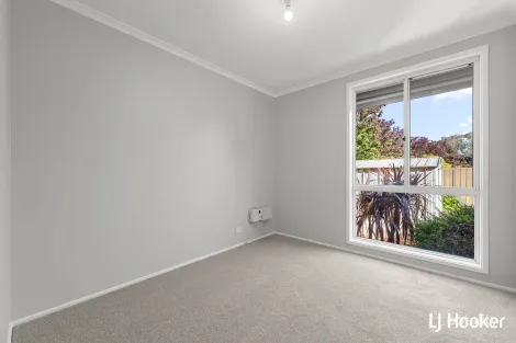 Property photo of 9 Bamir Square Ngunnawal ACT 2913