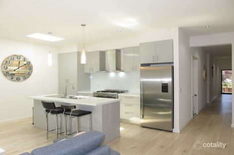 Property photo of 12 Chetwynd Grove Wollert VIC 3750