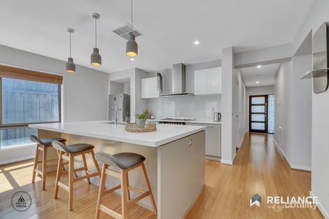 Property photo of 60 Granvia Circuit Burnside VIC 3023