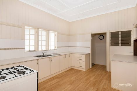 60 Woodrow Dr, Coorparoo, QLD 4151