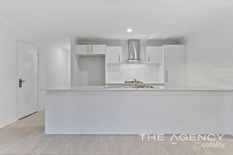 Property photo of 16A Patchem Way Westminster WA 6061