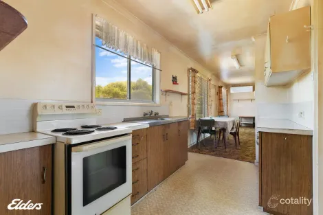 Property photo of 8 Foreshore Road McLoughlins Beach VIC 3874