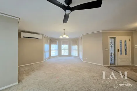 Property photo of 10 Thomas Brunton Parade Roxburgh Park VIC 3064