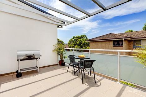 Property photo of 16/11-13 Holborn Avenue Dee Why NSW 2099