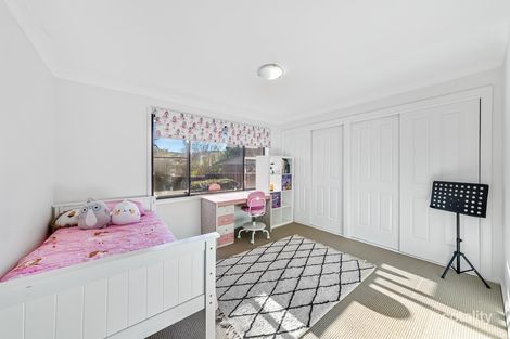 Property photo of 17 Karina Drive Narara NSW 2250