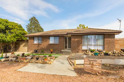 24 Degraves Cres, Wanniassa, ACT 2903