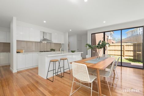 Property photo of 2/2 Vicki Court Doncaster East VIC 3109