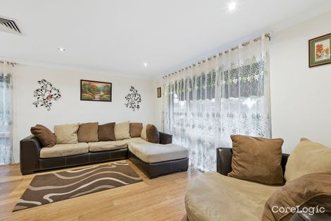 Property photo of 25 Haverstock Hill Close Endeavour Hills VIC 3802